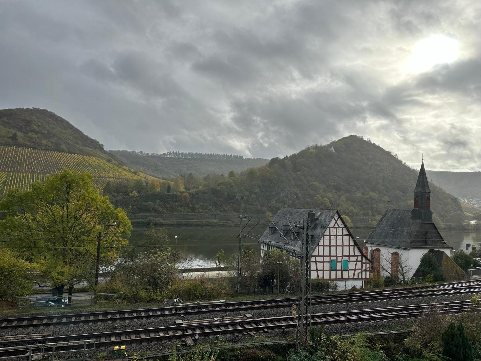Mike'S Mosel Lodge Treis-Karden Exteriér fotografie
